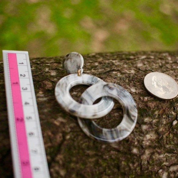 New Chunky Circle Layered Chain Dangle Earrings - Picture 5 of 10